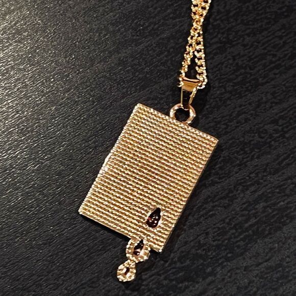 HALLOWEEN SALE 18k Stamped Gold Filled Red Garnet Crystal Vampire Fang Necklace - Picture 2 of 6